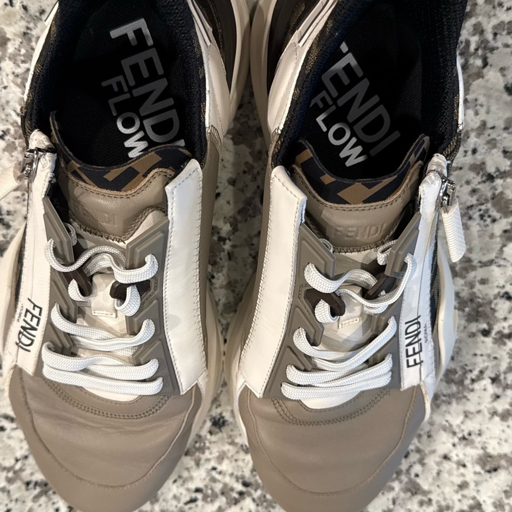 Fendi Flow Men’s Beige and White Leather Sneakers